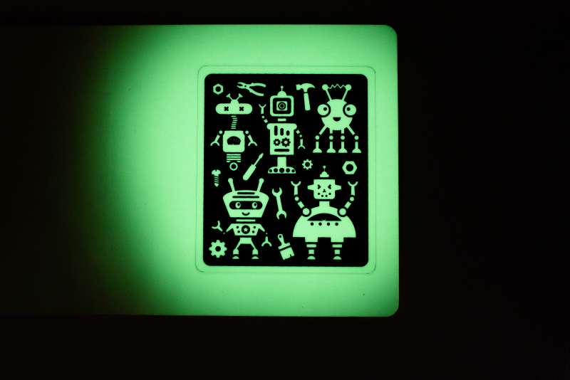 Набор для творчества Световые картины-Рисуй светом А4 серия Роботы